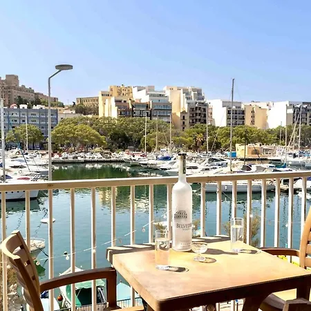 Seafront Yachtview Vallettaview *