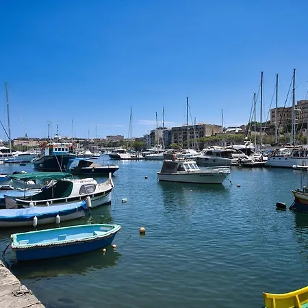 Seafront Yachtview Vallettaview *