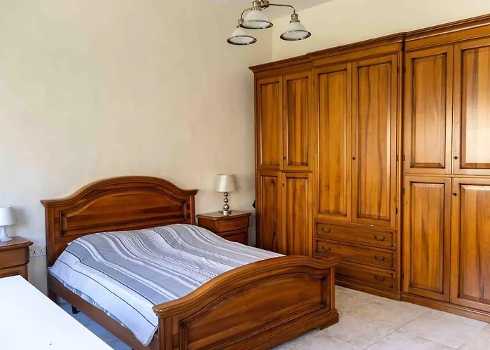 Seafront Yachtview Vallettaview