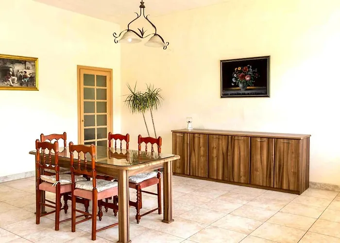 Seafront Yachtview Vallettaview Lejlighed *